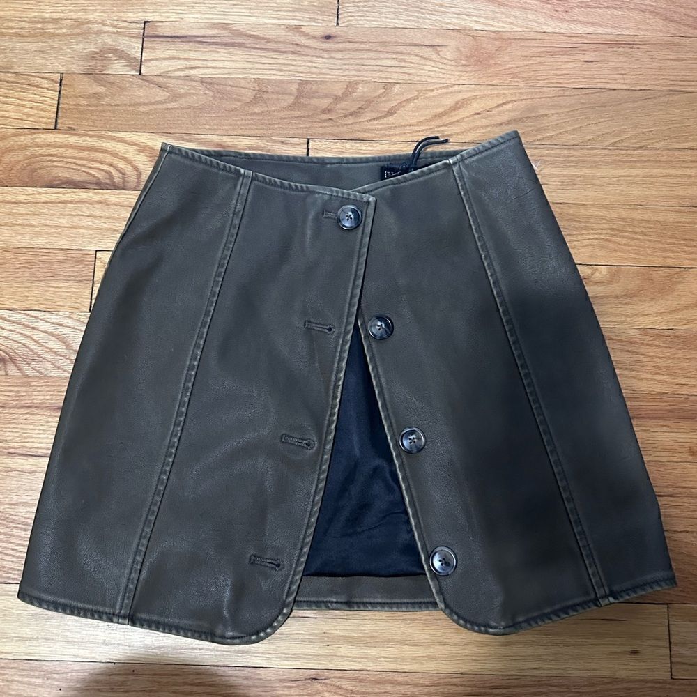 BLANKNYC | Washed Faux Leather Miniskirt - Picture 2 of 5